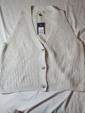 Women's Button Front Sweater Vest  Universal Thread Light Gray XL